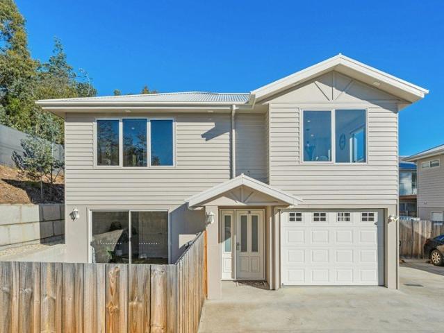 Townhouse for rent in Hobart, Tasmania