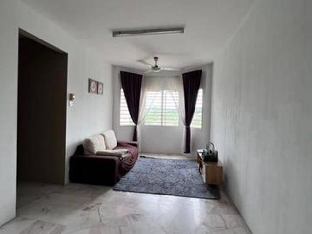 Condominium for sale in Seri Kembangan, Majlis Bandaraya Subang Jaya