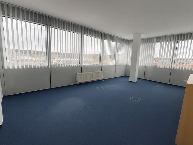 Gewerbe mieten in Bergen-Enkheim, Sachsenhausen