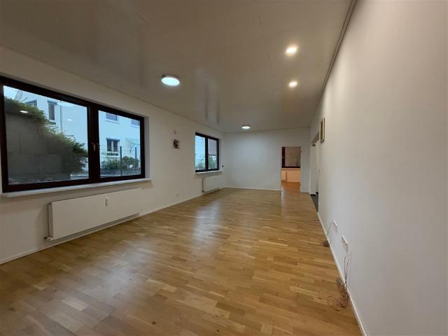 Büro kaufen in Südrand Langenäcker, Korb