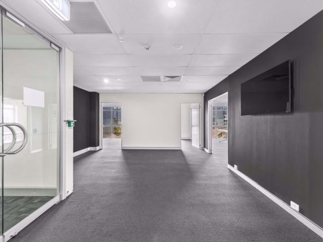 Office for rent in Toombul, Queensland