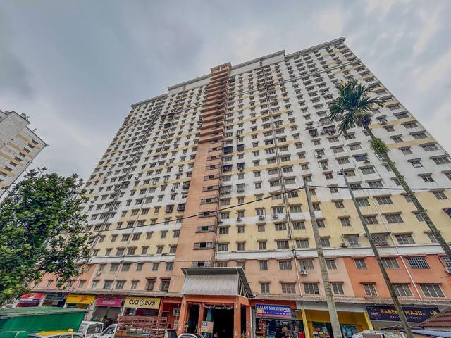 Apartment for sale in Petaling, Damansara Damai
