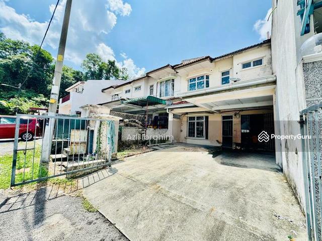 Terraced House for sale in Cheras