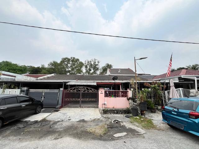 Terraced House for sale in Petaling, Subang Jaya