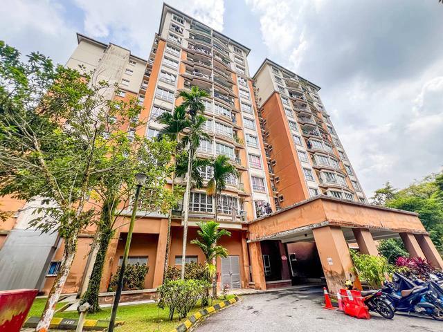 Condominium for sale in Langat, Selangor