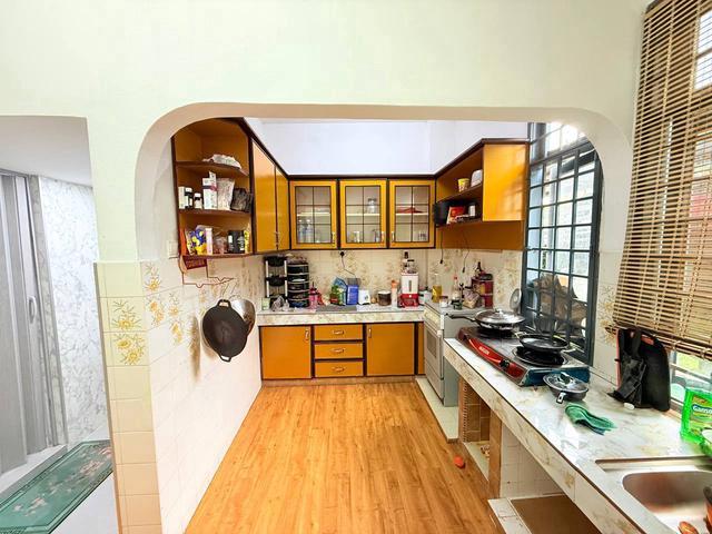 Apartment for sale in Country Heights Damansara, Kuala Lumpur