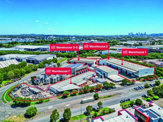 Warehouse for rent in Toombul, Queensland