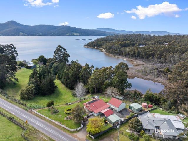 House for sale in Surges Bay, Huon Valley
