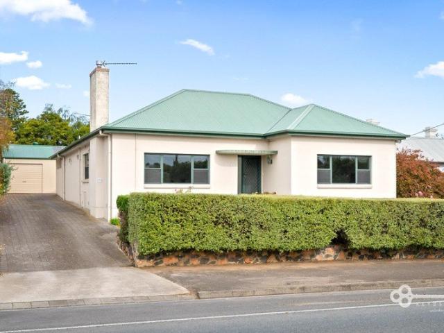 House for sale in Mount Gambier, South Australia