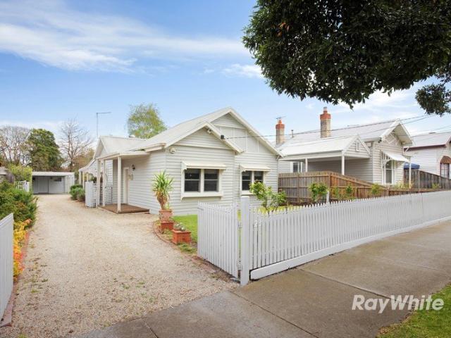House for rent in Hughesdale, Melbourne