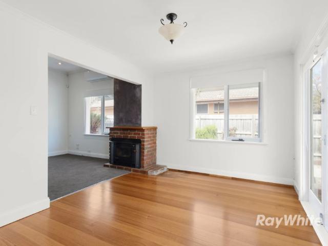 House for rent in Hughesdale, Melbourne