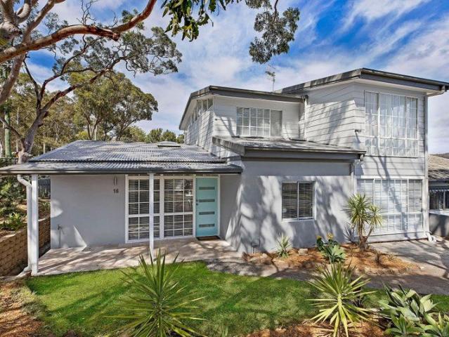 House for sale in Bateau Bay, New South Wales