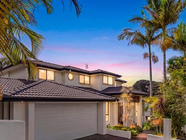 House for sale in Korora Basin, Korora