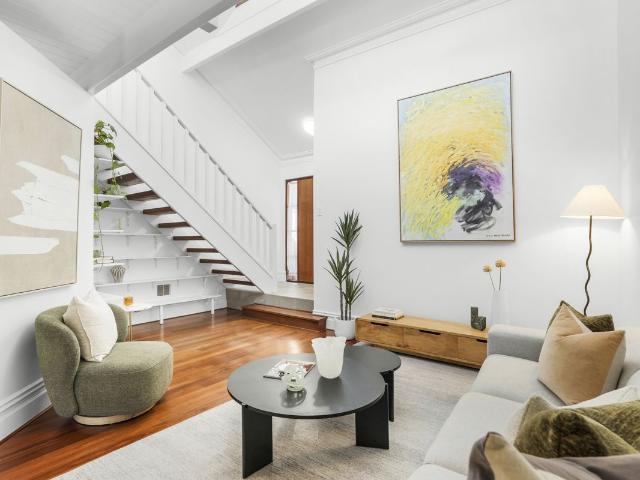 Townhouse for sale in Highgate