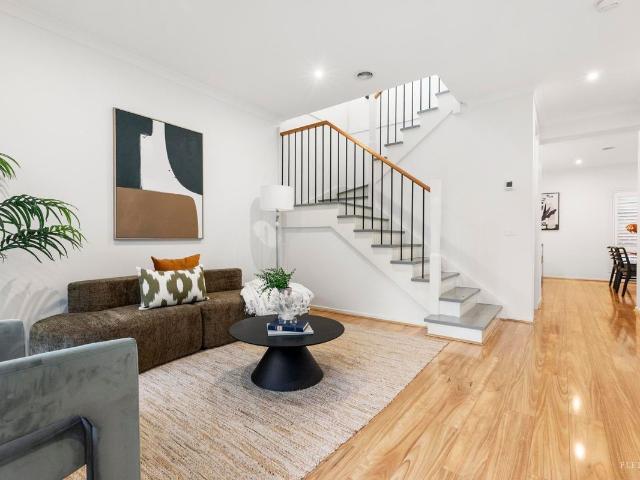 Townhouse for sale in Camerons Creek, Victoria