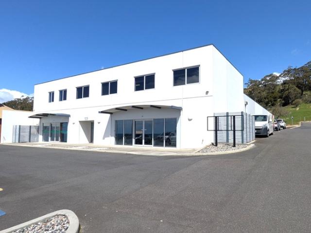 Retail for rent in Parklands, Burnie