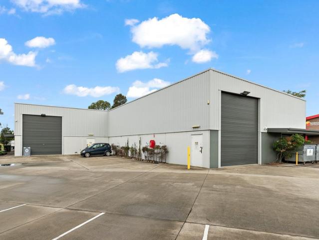 Warehouse for rent in Ambergate, New South Wales