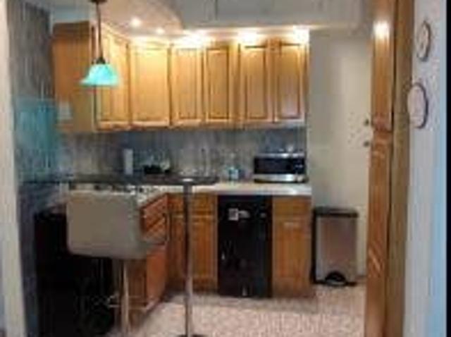 Room for rent in Arverne, New York