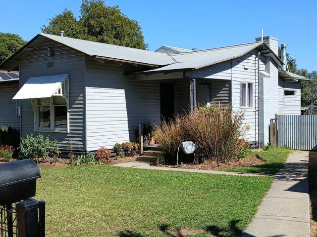 House for sale in Kaarimba, Victoria