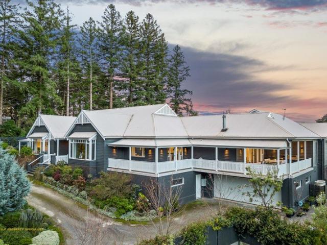 House for rent in Stirling, South Australia