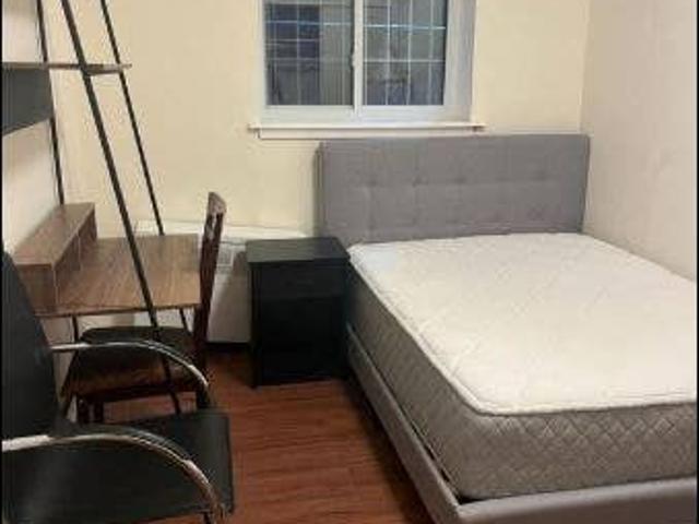 Room for rent in Arverne, New York