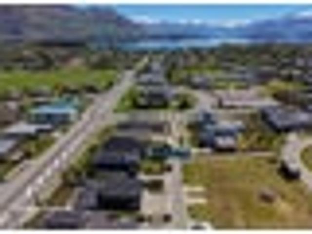 House for sale in Peninsula Bay, Wānaka