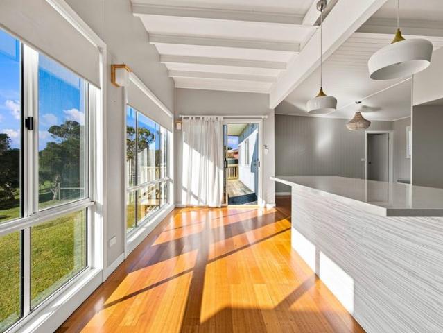 House for rent in Greens Beach, Tasmania