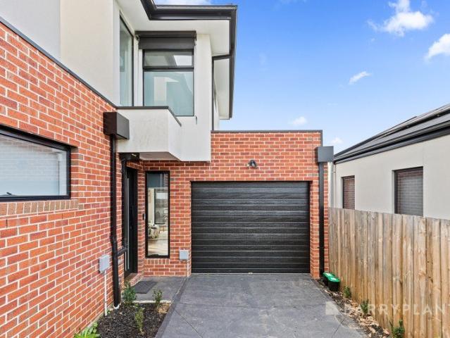 Townhouse for sale in Camerons Creek, Victoria