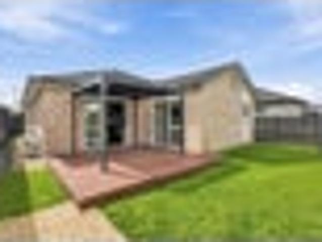 House for sale in Hingaia, Papakura