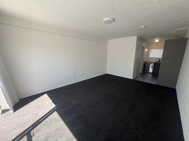 Townhouse for rent in Waltham, Linwood-Central-Heathcote Community