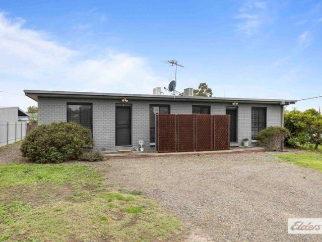 Flat for sale in Stawell, Victoria