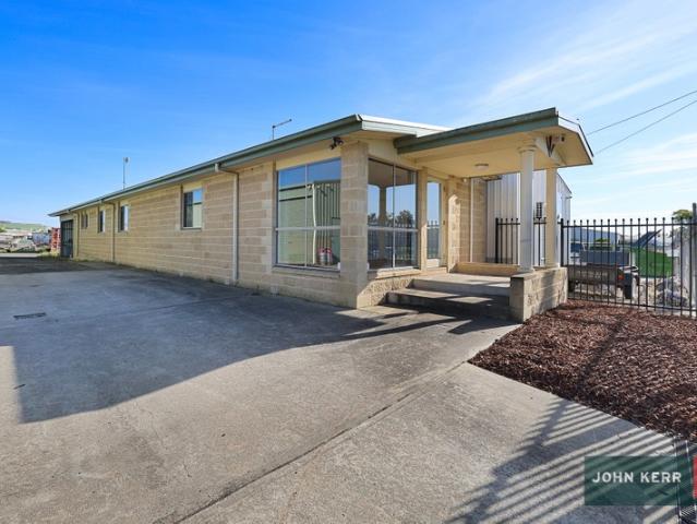 Office for rent in Coalville, Victoria