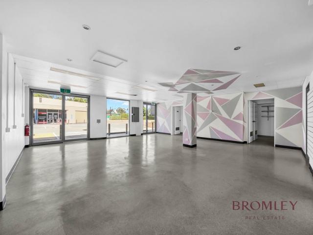 Retail for rent in Toombul, Queensland