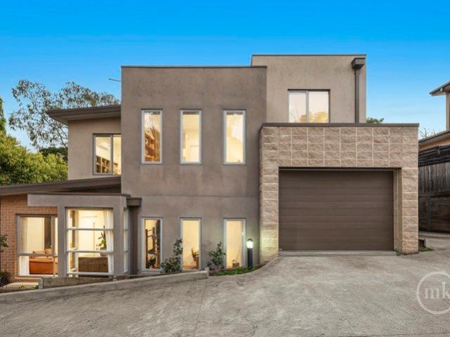 Townhouse for sale in Camerons Creek, Victoria