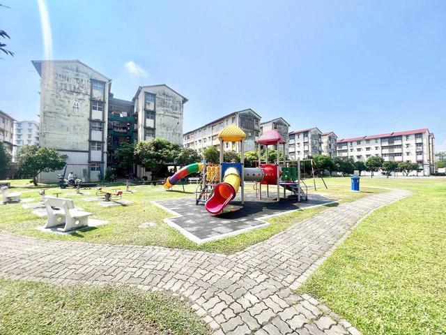 Flat for sale in Kajang, Langat