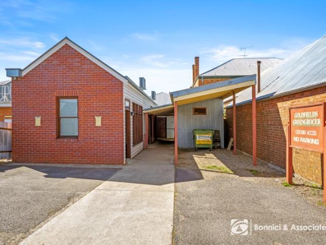 Office for rent in Beechworth, Shire of Indigo