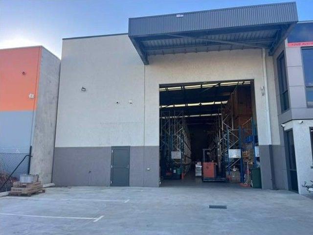 Warehouse for rent in Forrestdale, Western Australia