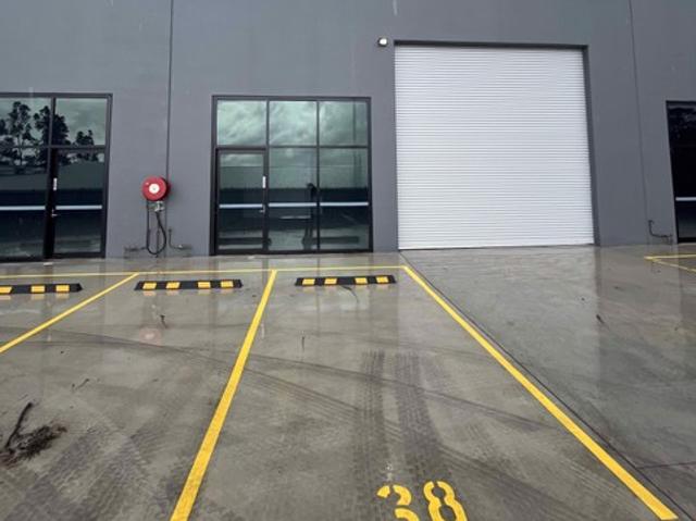 Warehouse for rent in Aarons Pass Warehouse for rent in Aarons Pass