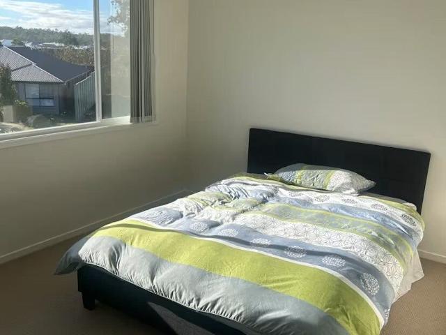 Room for rent in Flinders View, Greater Brisbane