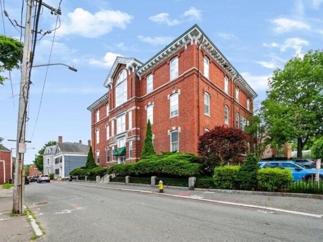 Condo for sale in Massachusetts