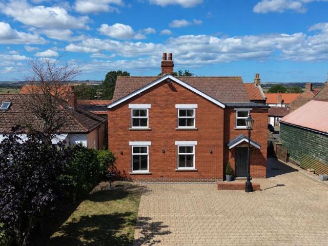 House for rent in Folkton, North Yorkshire