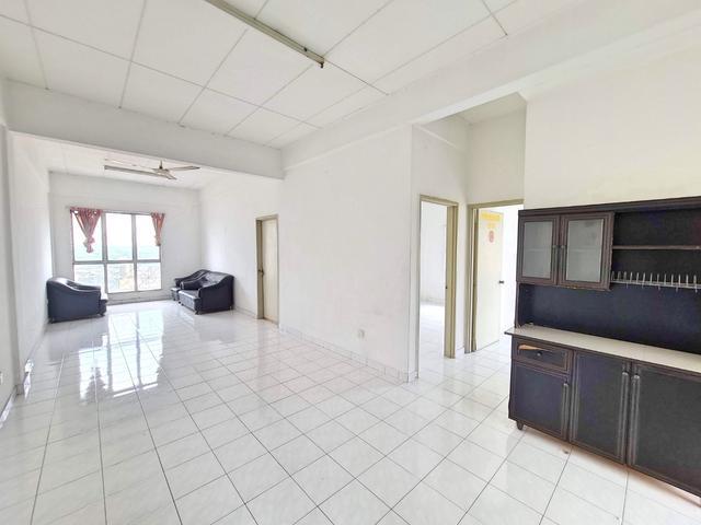 Apartment for sale in Kajang, Langat