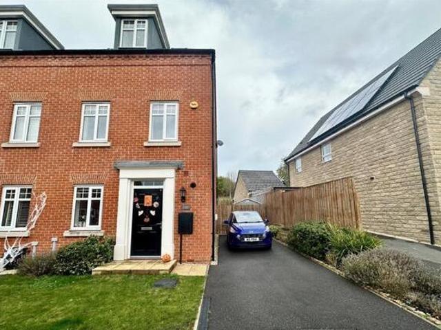 House for sale in West Yorkshire