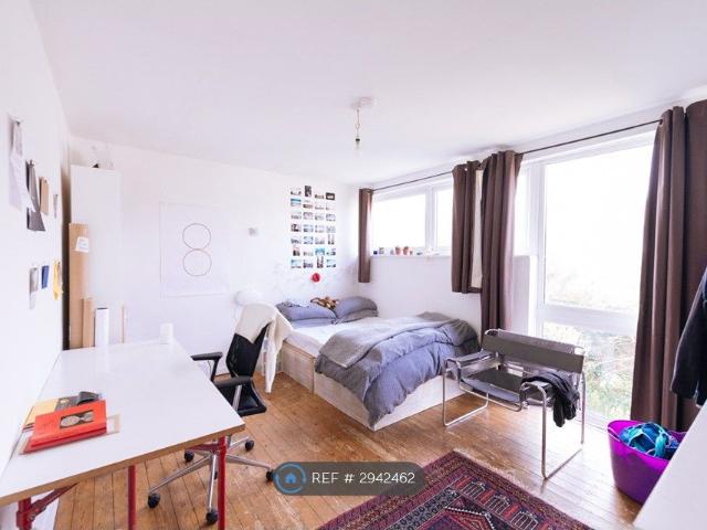 House for rent in Camberwell, Greater London