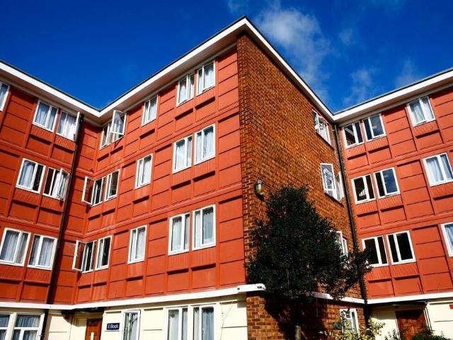 Studio for rent in Camberwell, Greater London