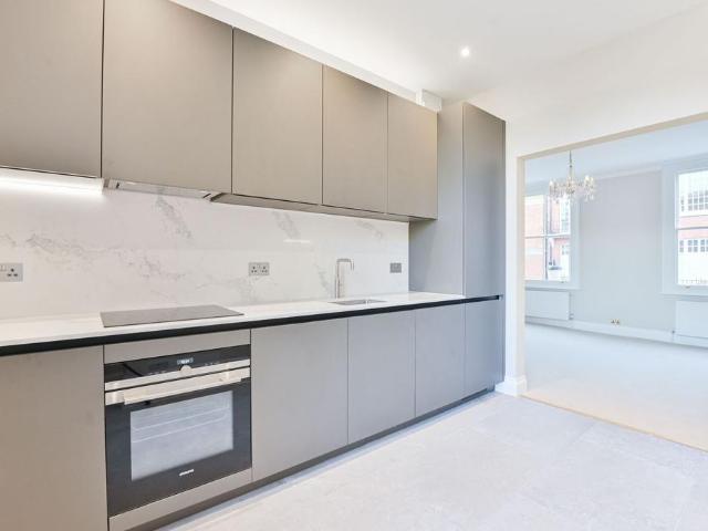House for rent in Chelsea, Greater London