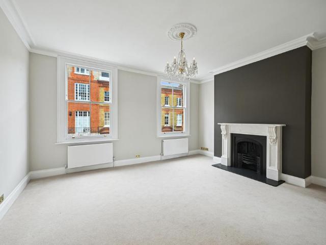 House for rent in Chelsea, Greater London