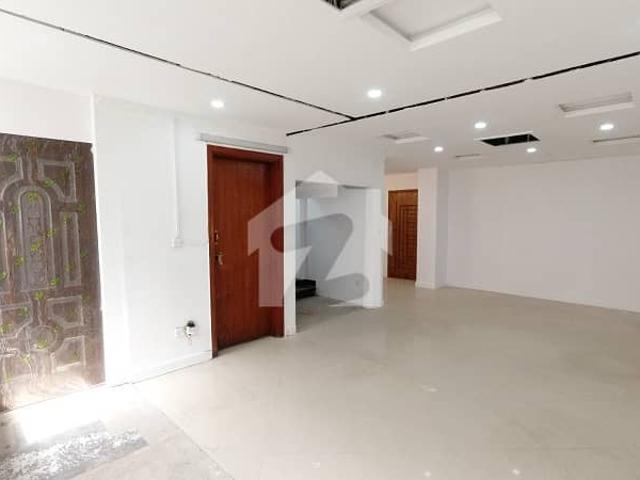 Office for rent in اسلام آباد, زون 1