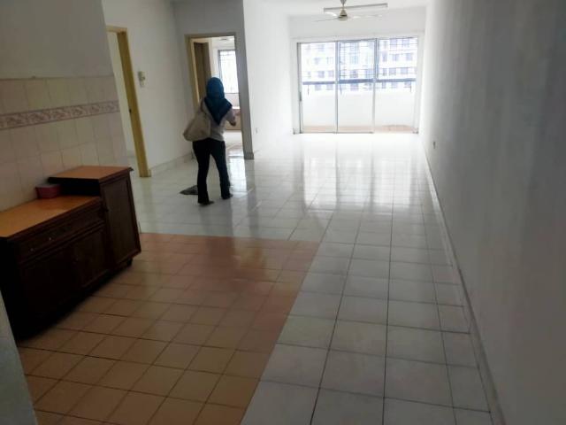 Apartment for rent in Petaling, Damansara Damai