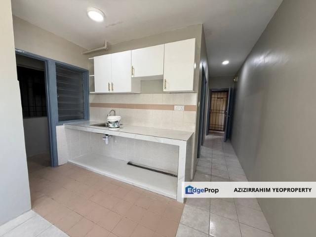 Flat for rent in Petaling, Damansara Damai
